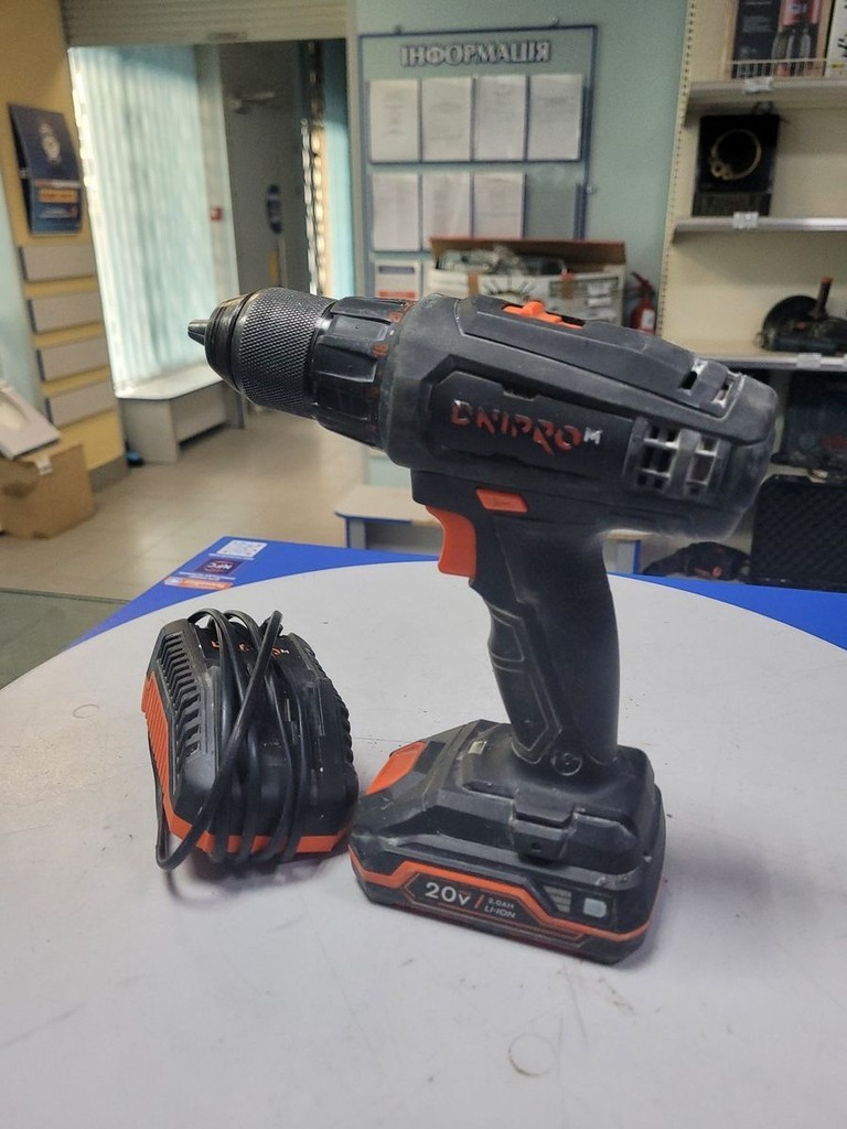 Купити Dnipro-M cd-200t 1акб 2ah зп Б/У