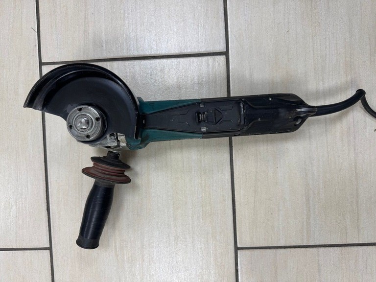 Купити Makita GA5050R Б/У