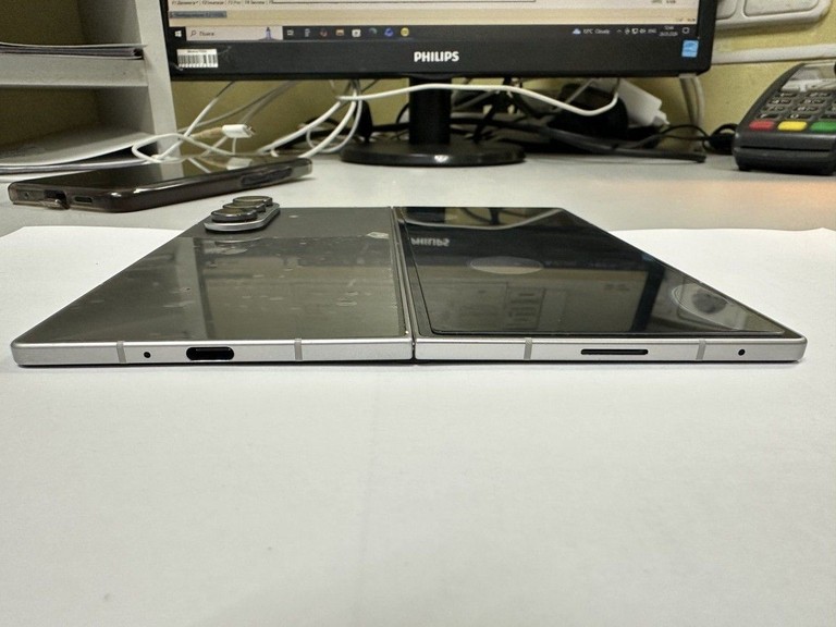 Samsung galaxy fold7 12/512gb Код:01-200931016. Зображення 8