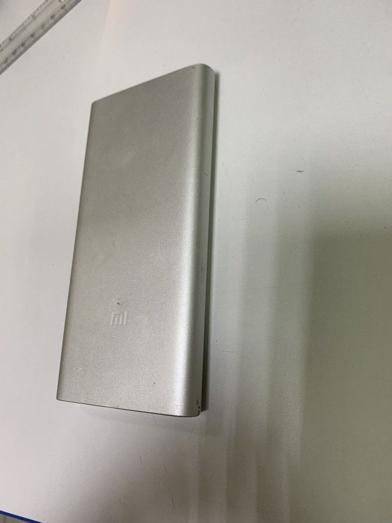Дешиво Xiaomi 10000 с ломбарда