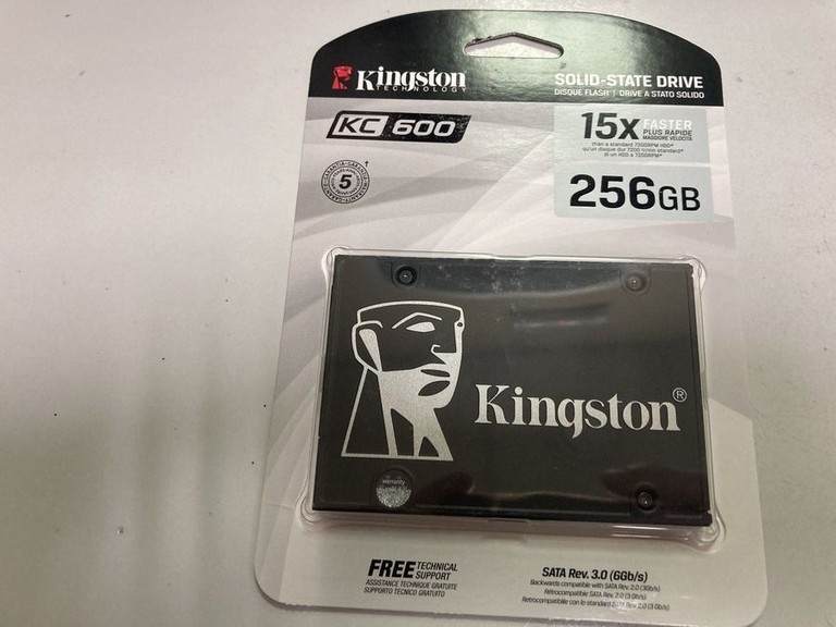 Купить Kingston kc600 256 gb Б/У