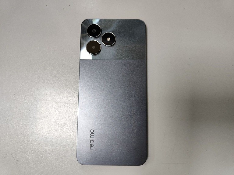 Купити Realme note 50 3/64gb Б/У