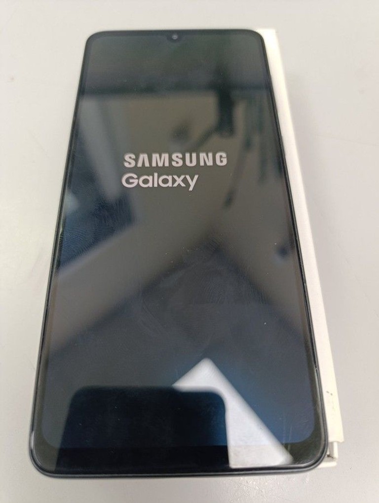 Купить Samsung galaxy a33 5g 6/128gb Б/У