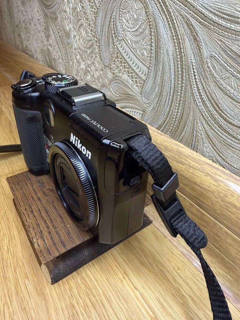 Объявление Nikon P6000 Black Б/У