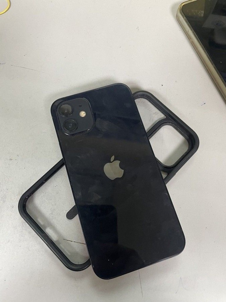 Оголошення Apple iPhone 12 64GB (PRODUCT)RED Б/У