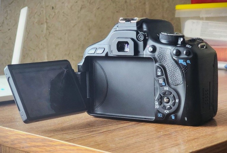 Дешиво Canon EOS 600D body с ломбарда