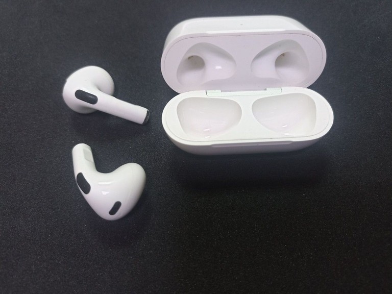 Розпродаж Apple airpods 3rd generation, продавець Техноскарб