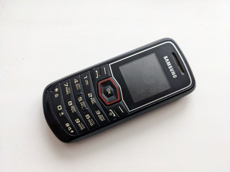 Samsung e1080t Код:null. Изображение 4