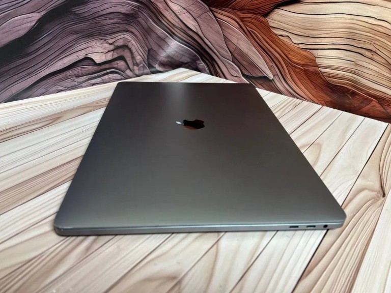 Apple macbook pro 2019 a2141 16" core i9 2,4ghz/ram16gb/ssd1tb/amd radeon pro 5500m 4gb Код:null. Зображення 9