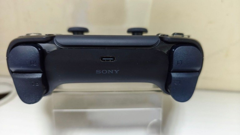 Дешиво Sony DualSense Black с ломбарда