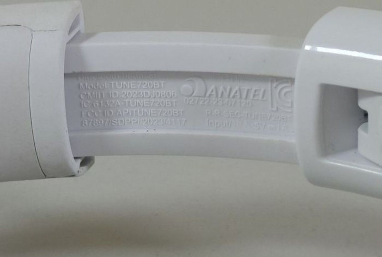 Объявление Jbl tune 720bt Б/У