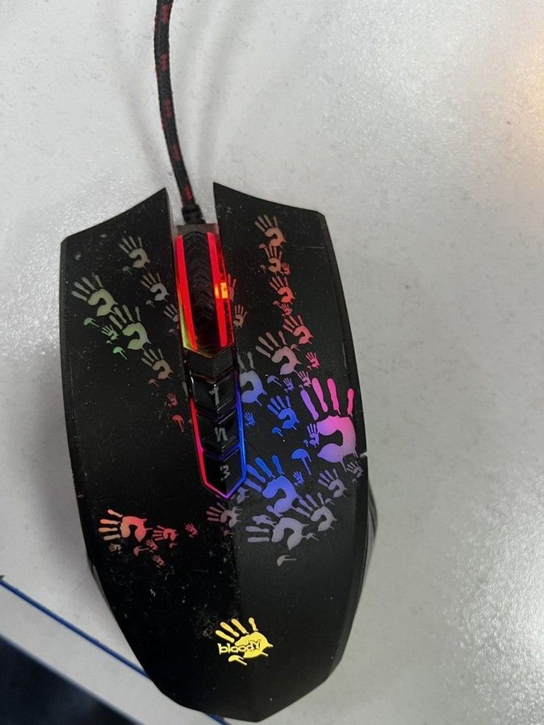 Купити Bloody a60 Б/У