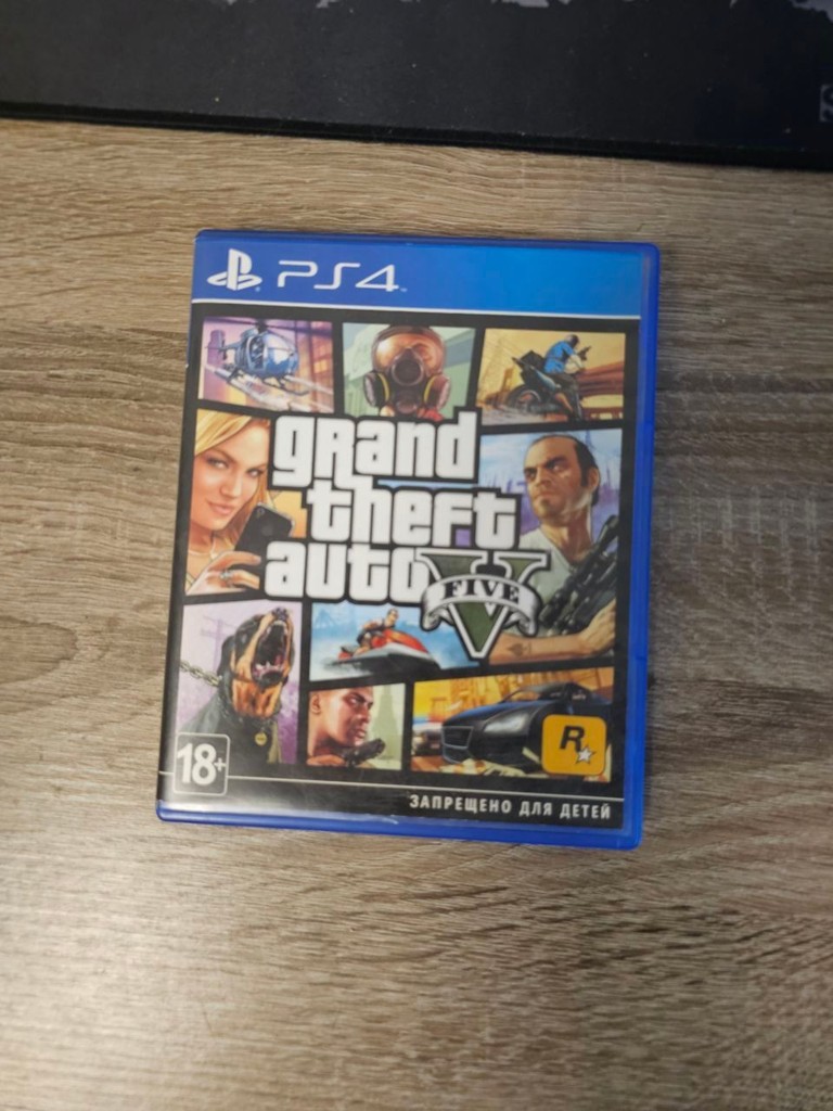 Sony PlayStation 4 (PS4) + GTA V Код:null. Зображення 5