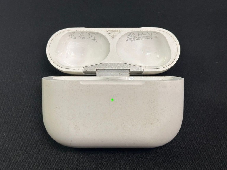 Apple airpods pro 2nd generation with magsafe charging case usb-c Код:01-201007237. Зображення 5