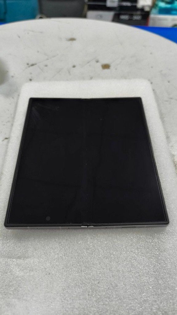 Samsung galaxy fold6 12/512gb Код:01-201012246. Зображення 11