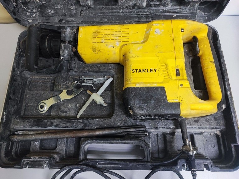 Дешево Stanley STHM10K з ломбарду