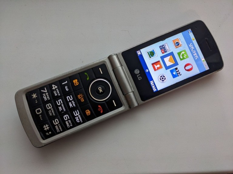Дешево Lg g360 з ломбарду