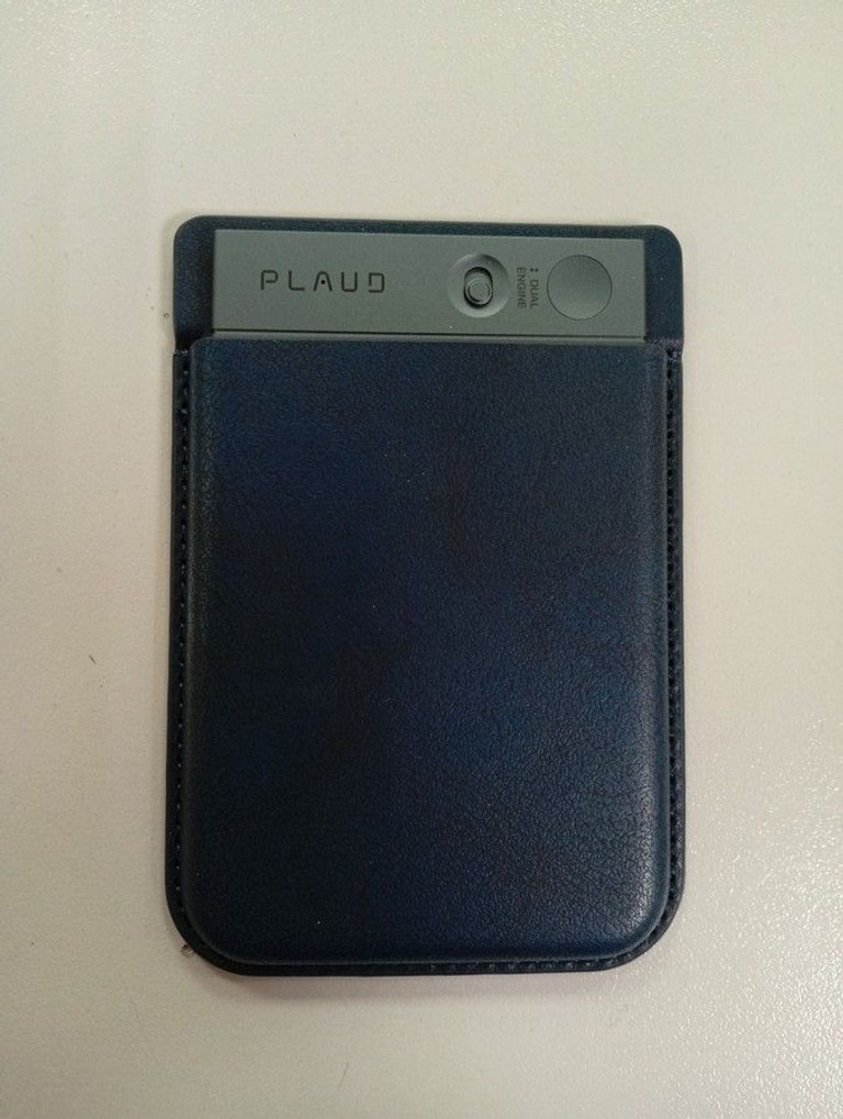Купити Plaud note chatgpt empowered ai voice recorder Б/У