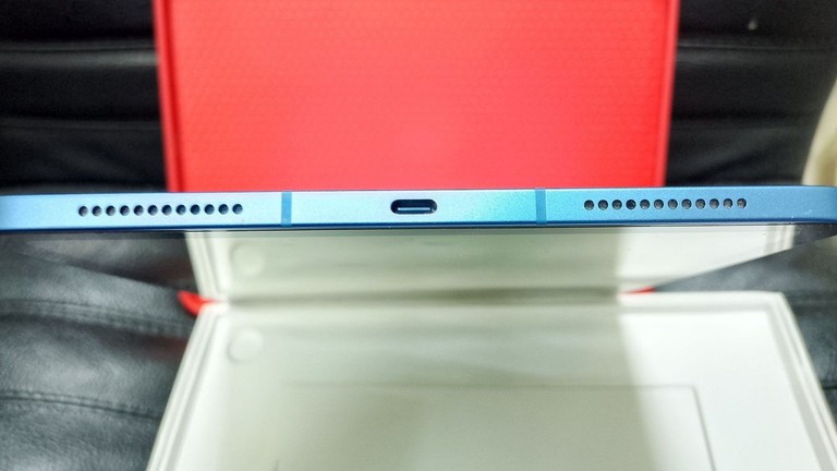 Розпродаж Apple ipad 2025 wi-fi + cellular 128gb, продавець Техноскарб