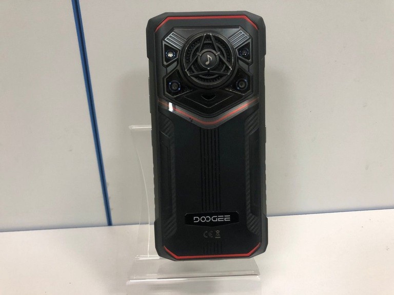 Объявление Doogee Blade 20 Pro 6/256GB Black-Silver Б/У