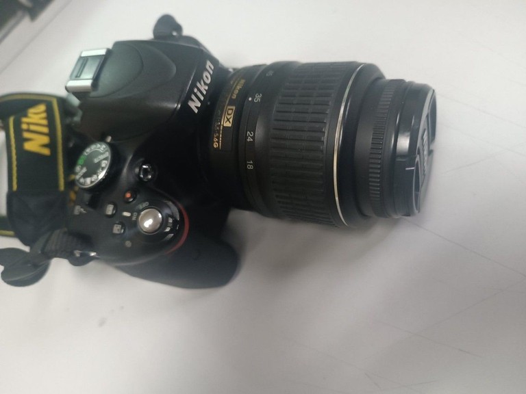 Розпродаж Nikon d5100 + nikon dx af-s nikkor 18-55mm 1:3,5-5,6g vr, продавець Техноскарб
