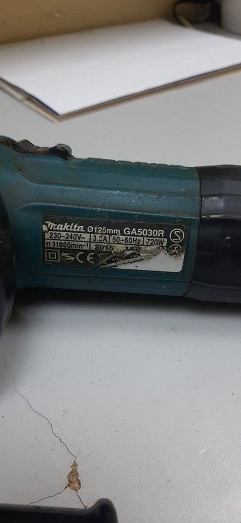 Оголошення Makita GA5030R Б/У