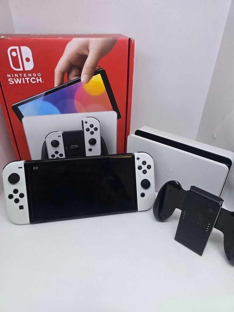 Купити Nintendo switch oled Б/У