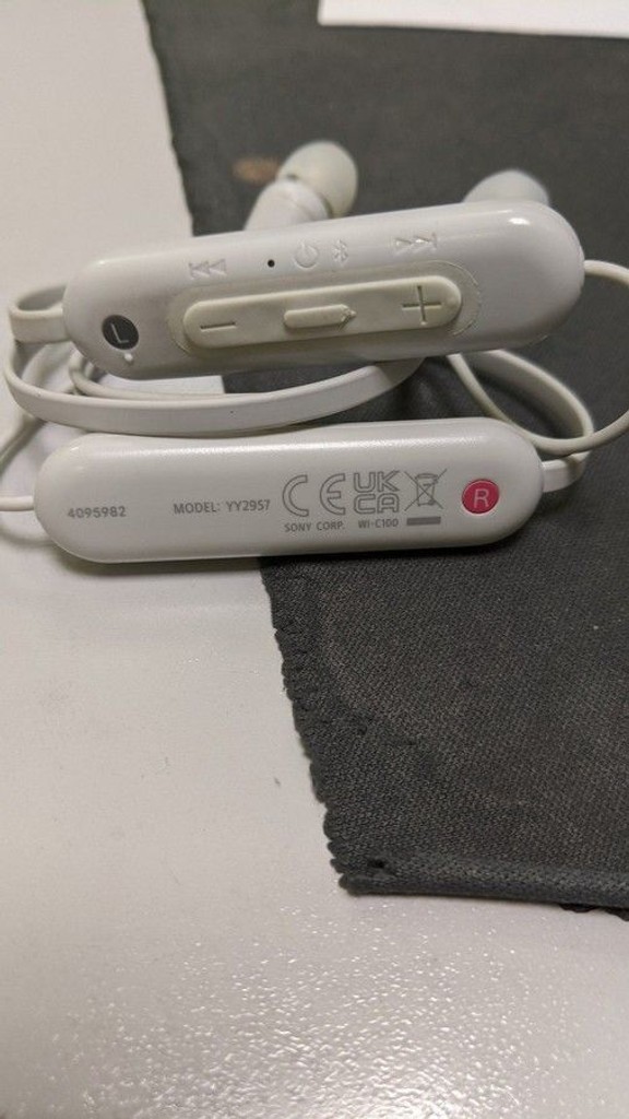 Дешиво Sony wi-c100 с ломбарда