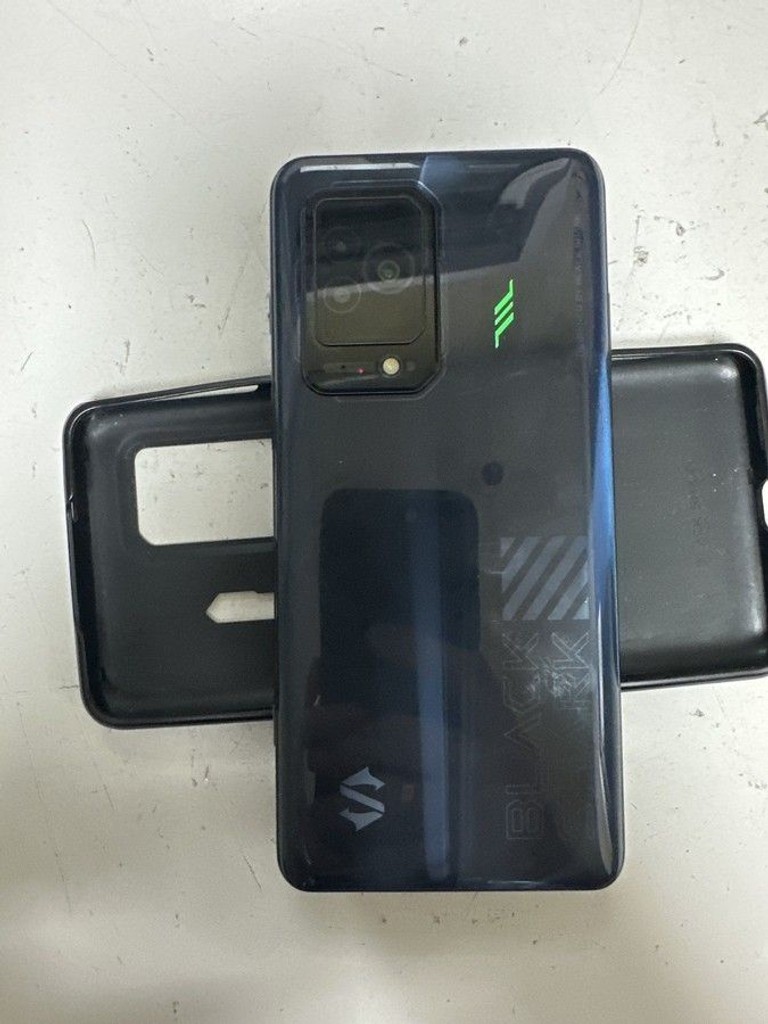 Объявление Xiaomi black shark 5 12/256gb Б/У
