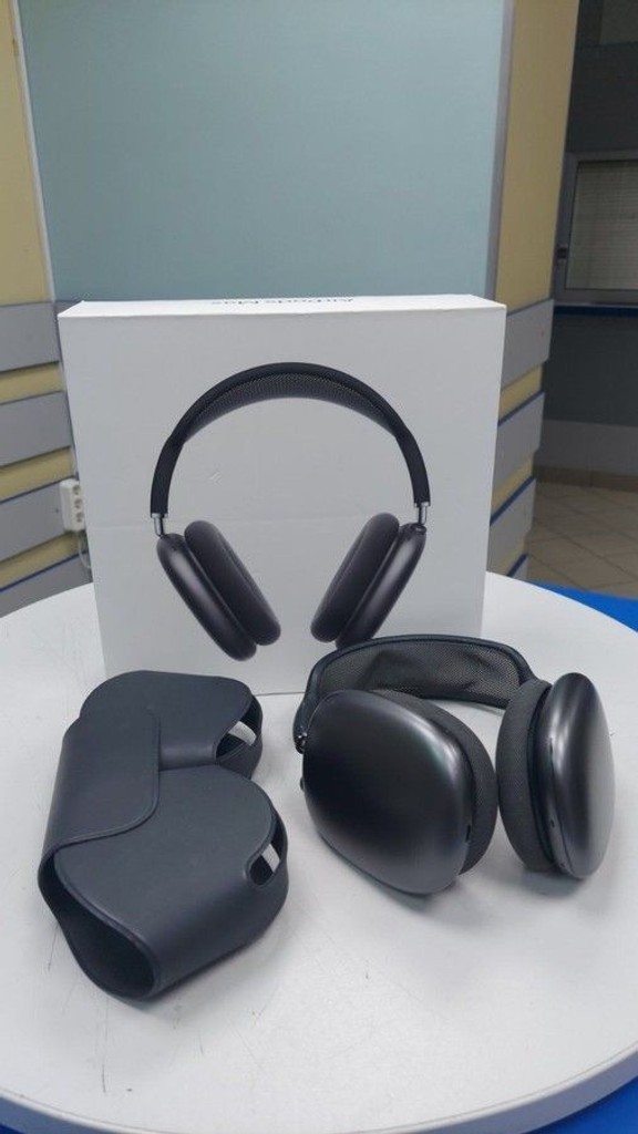 Купити Apple airpods max Б/У