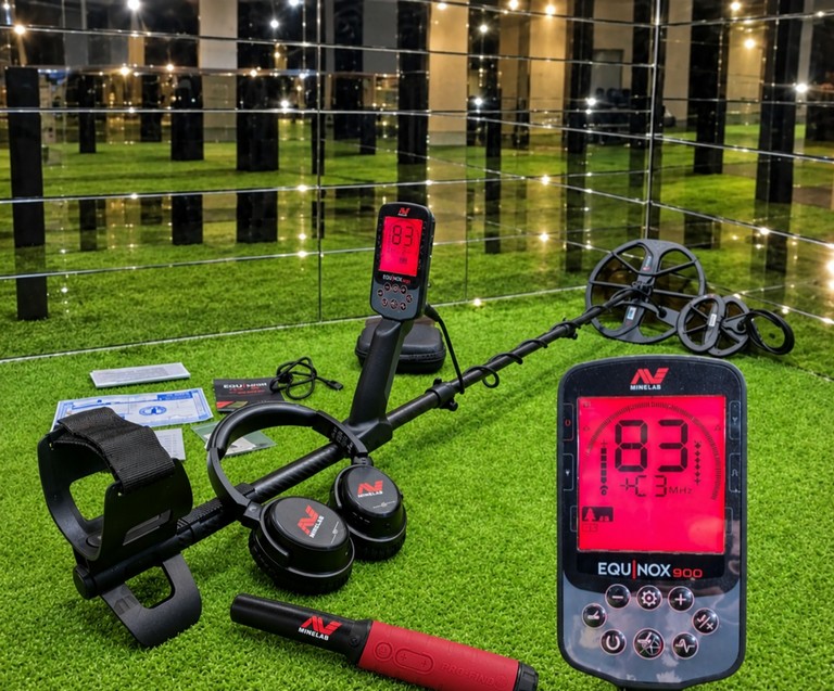 Купити Minelab Equinox 900 + PRO-FIND 40 Б/У