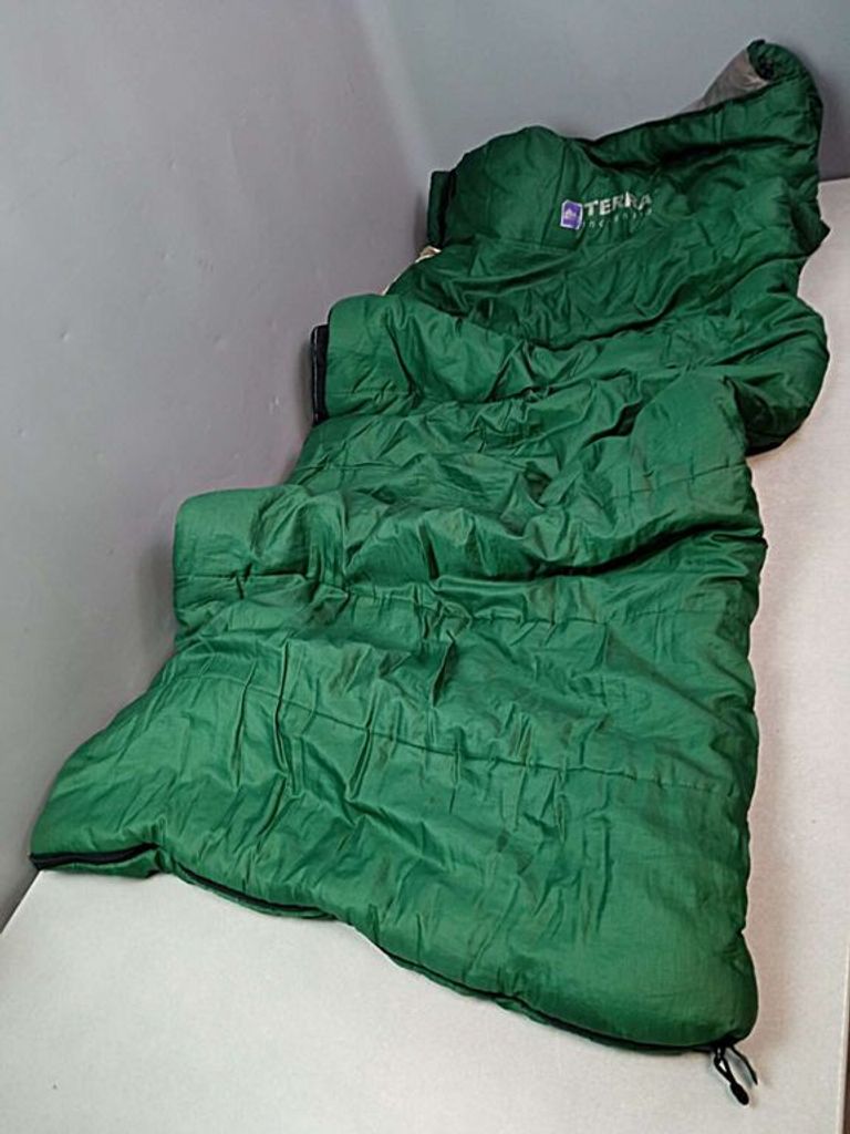 Дешиво Terra Incognita Asleep 400 / right, зеленый с ломбарда