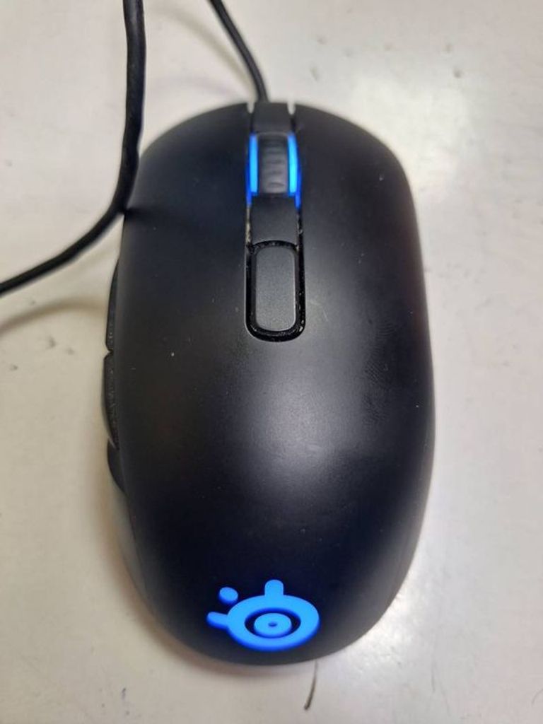 Steelseries rival 105