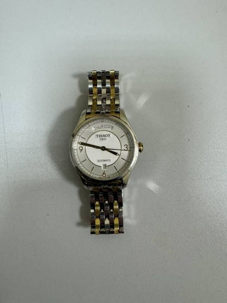 Tissot t038430a