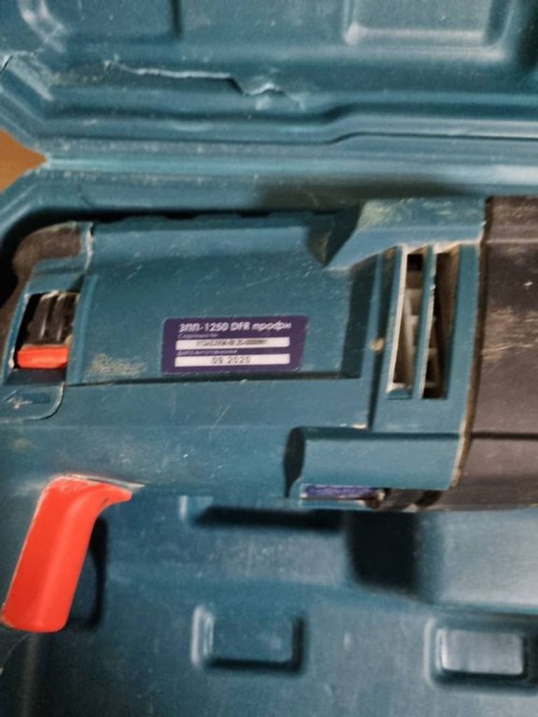 Дешиво Зенит зпп-1250 dfr профи с ломбарда