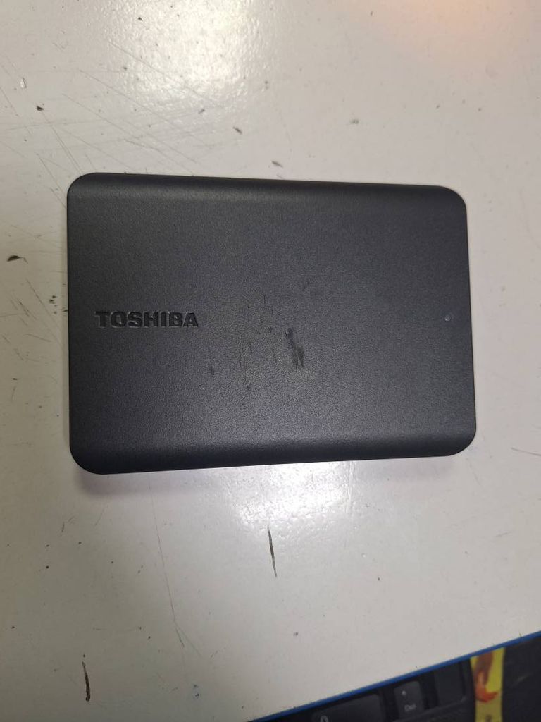 Toshiba canvio basics 2022 1 tb