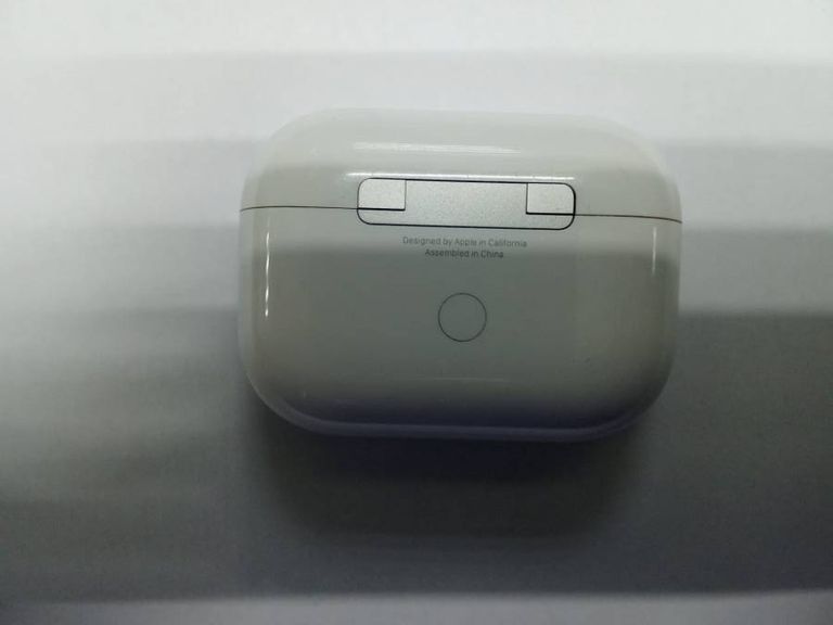 Apple airpods pro a2190,a2084+a2083 2019г