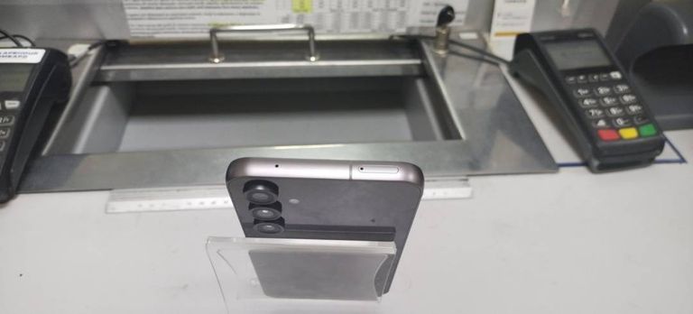 Samsung galaxy s23 fe sm-s711b 8/128gb Код:01-200459398. Зображення 13