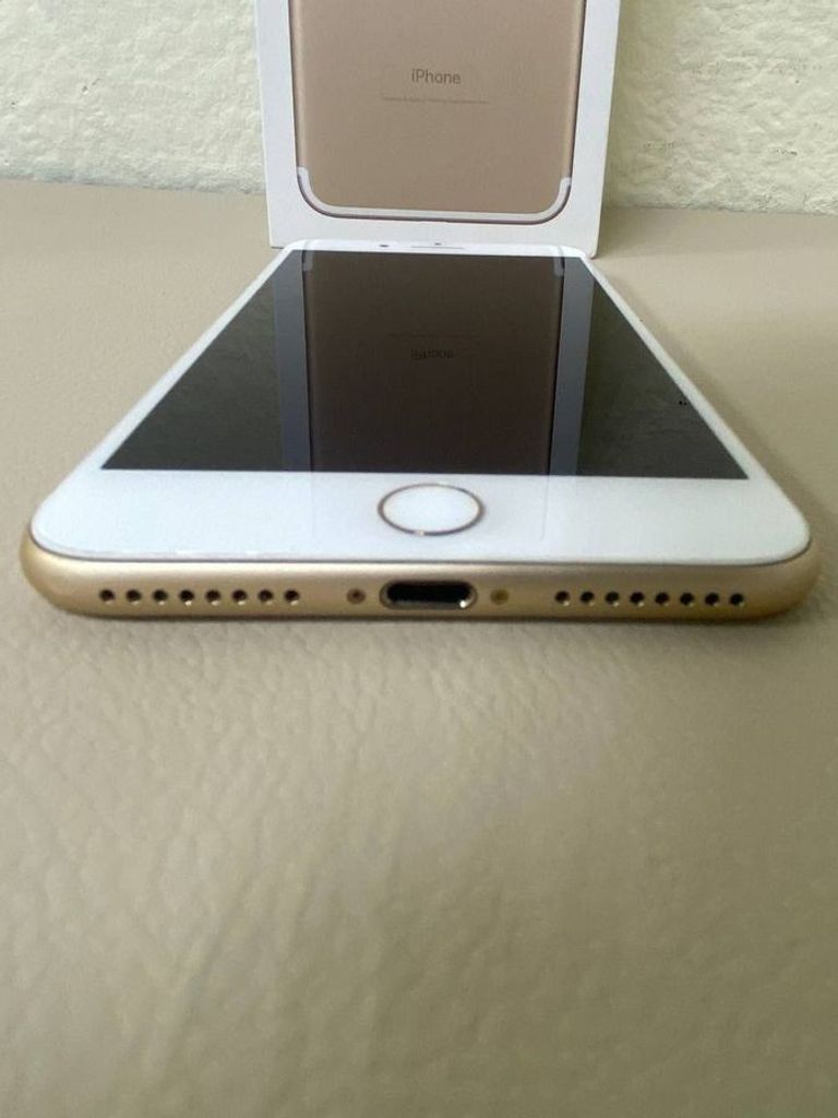Apple iphone 7 plus 32gb Код:01-200475581. Зображення 7