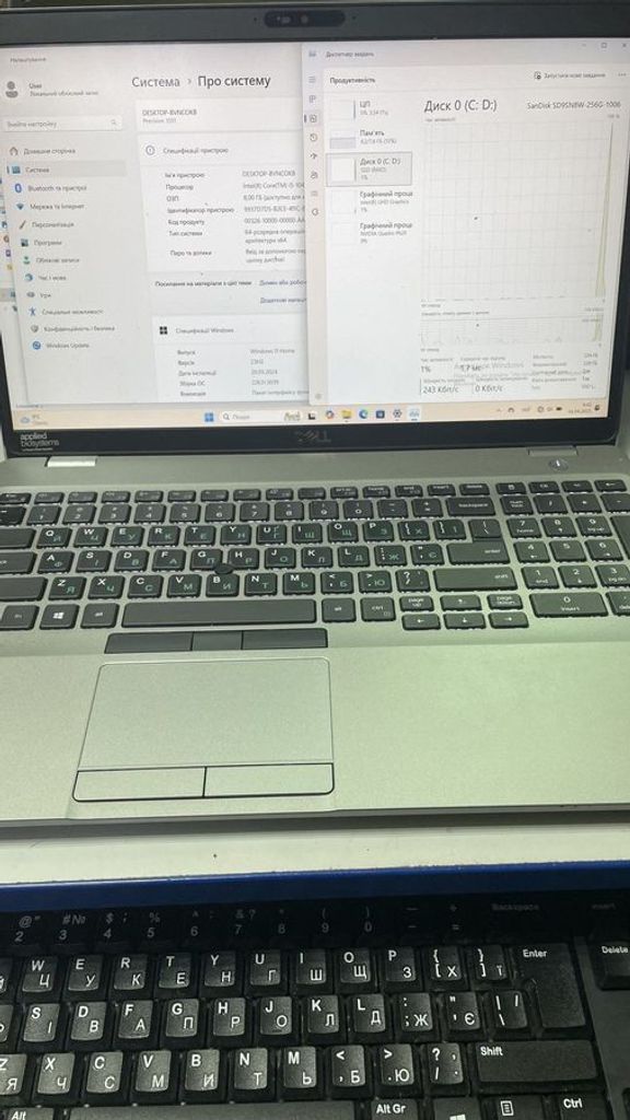 Дешево Dell 15/core i5-10300h ddr4/8gb ddr4/hdd *відсутній/ssd 256 gb/quadro p600 4gb з ломбарду