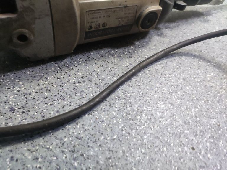 Дешево Интерскол ушм-180/1800 з ломбарду