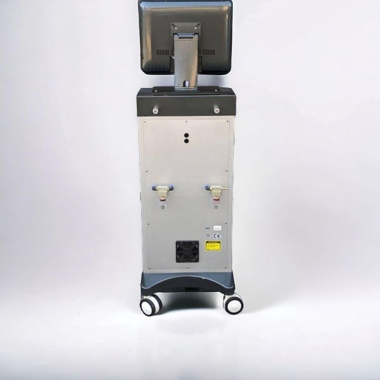 Дешево Багатофункціональний косметологічний апарат HydraFacial. НОВИЙ. з ломбарду