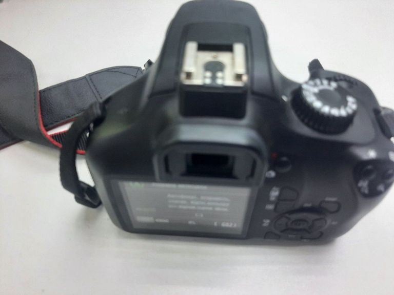 Купити Canon eos 4000d ef-s 18-55 1:3.5-5.6 iii Б/У