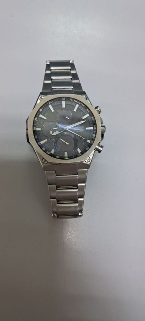 Купити Casio eqb-1100d-1a Б/У