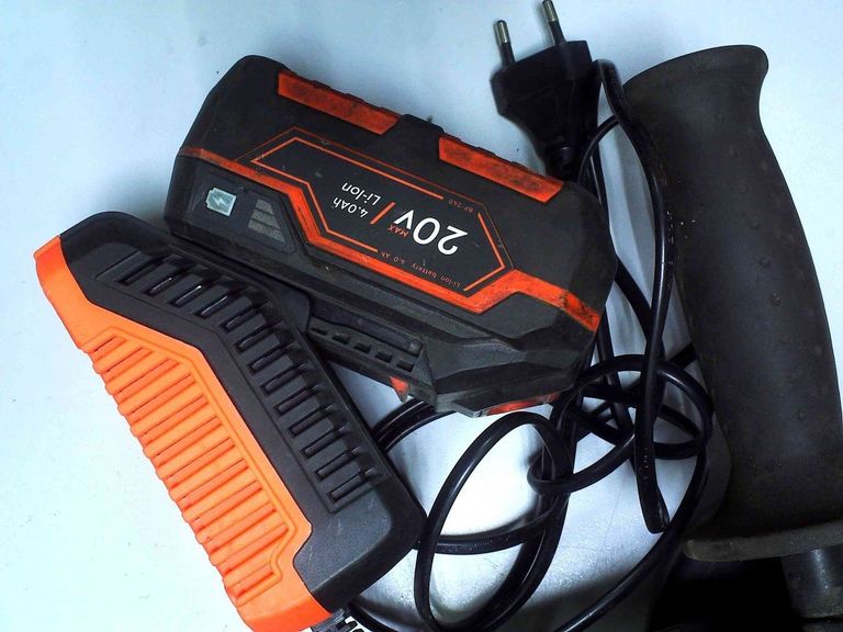 Дешево Dnipro-M dga-201 1акб 4ah + зп з ломбарду