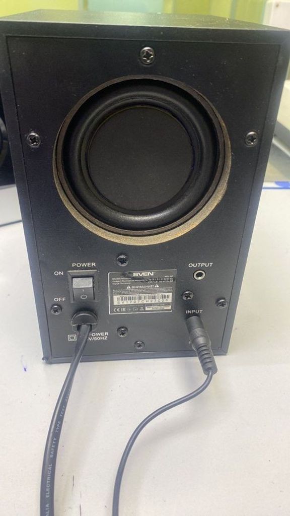 Дешиво Sven MS-90 с ломбарда