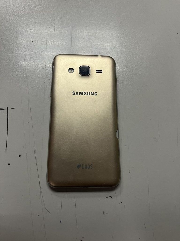 Оголошення Samsung j320h galaxy j3 duos 2016 Б/У