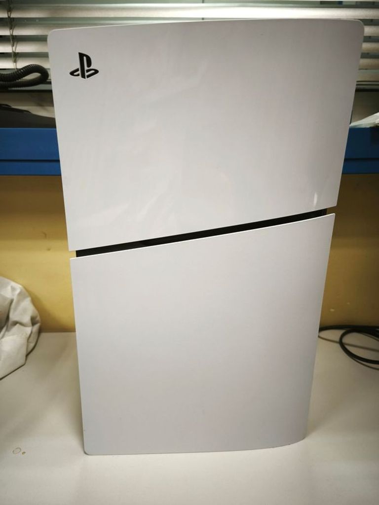 Купити Sony PlayStation 5 Slim Digital Edition 1TB Б/У