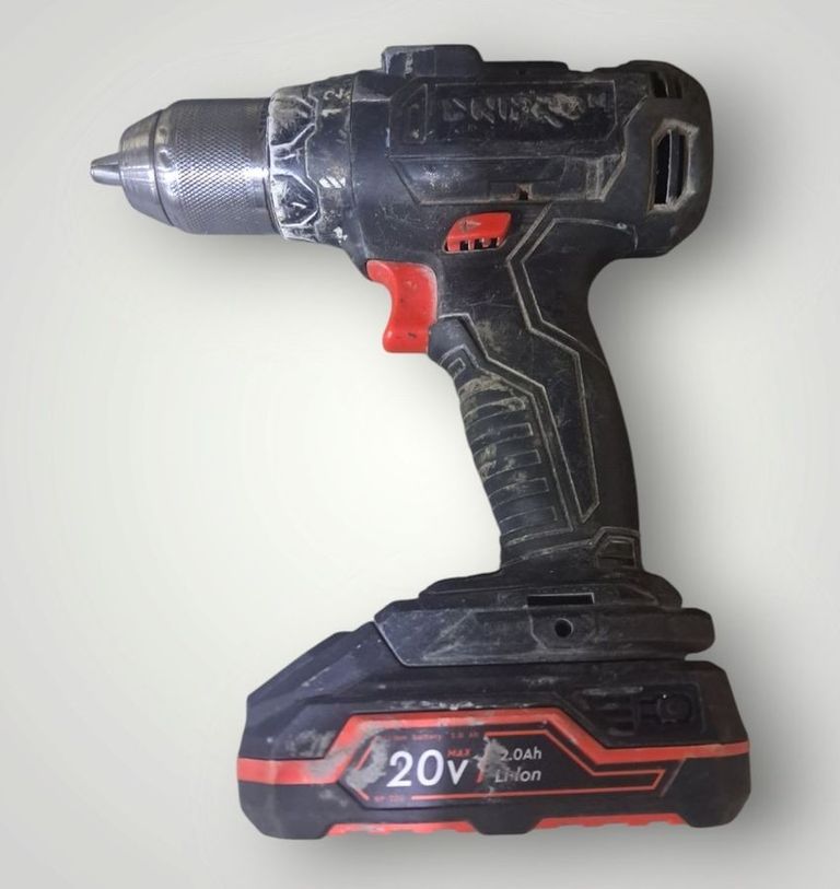 Купити Dewalt dcd780 18v + 2акб 2аh + зп Б/У