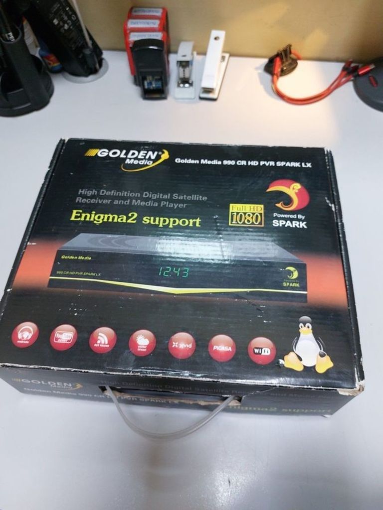 Купить Golden Media 990 cr hd pvr spark lx Б/У